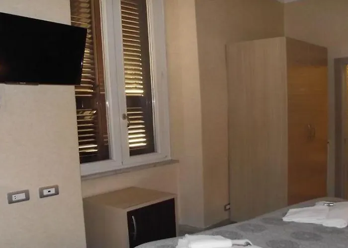 Elide Hotel 3*