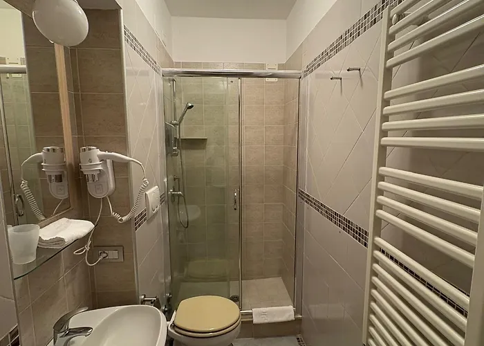 Elide Otel 3*