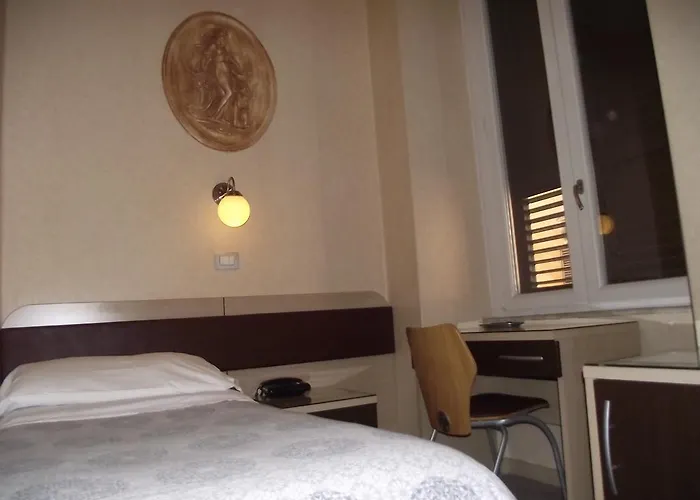 Hotel Elide 3*